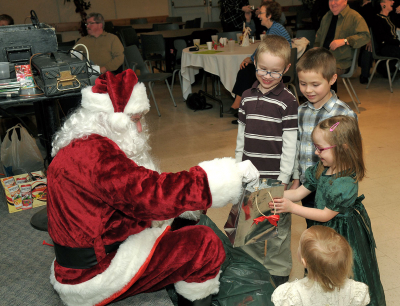 Santa with some of the kids (Christmas Social, 2009)
Photo by Dave Johns
Keywords: 2009