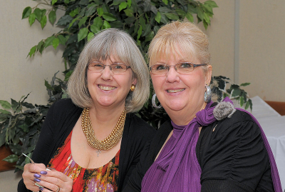 Sisters: Jan Forsythe and Judy Davidson (Christmas Social, 2009)
Photo by David Johns
Keywords: 2009