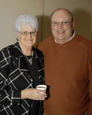 Betty Hennings and Rick Robida (Christmas Social, 2009)
Photo by Eric McConachie
Keywords: 2009