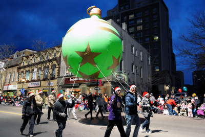 Brampton Santa Claus parade (2010)
Photo by David Johns
Keywords: 2010