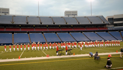 US Marine Drum & Bugle Corps (Buffalo, 2010)
Photo by David Johns
Keywords: 2010