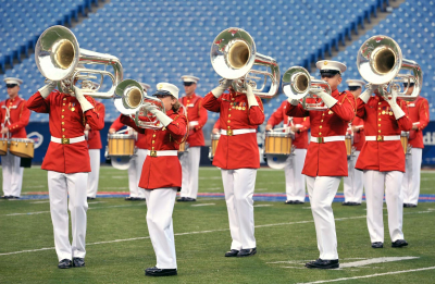 US Marine Drum & Bugle Corps (Buffalo, 2010)
Photo by David Johns
Keywords: 2010