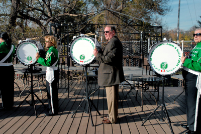 Optimists Alumni bass Drums (Dick Brown Celebration, 2010)
Photo by Eric McConachie
Keywords: 2010