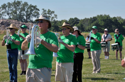 Optimists Alumni rehearsing (Michigan City, 2010)
Photo by David Johns
Keywords: 2010