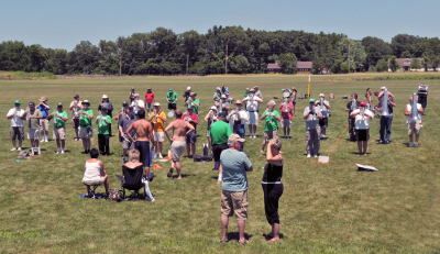 Optimists Alumni Rehearsing (Michigan City, 2010)
Photo by David Johns
Keywords: 2010