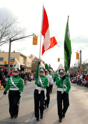 Optimists Alumni (Oakville Santa parade, 2010)
Photo by Eric McConachie
Keywords: 2010