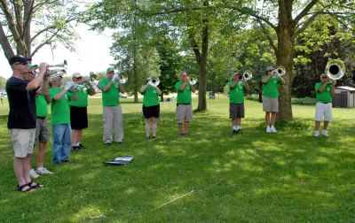 At the corps picnic (2010)
Photo by Eric McConachie
Keywords: 2010
