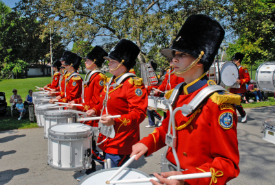 Burlington Teen Tour Band (Woodstock, 2010)
Photo by Eric McConachie
Keywords: 2010