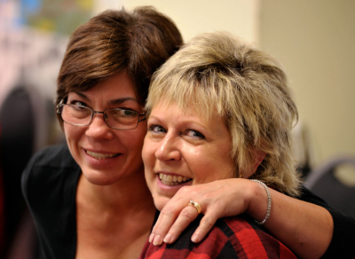 Debbie Bruce & Glenda Tokiwa (2010)
Photo by David Johns
Keywords: 2010