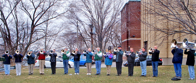 Optimists Alumni getting ready for G.A..S. (Camp, 2004)
Keywords: 2004 2010