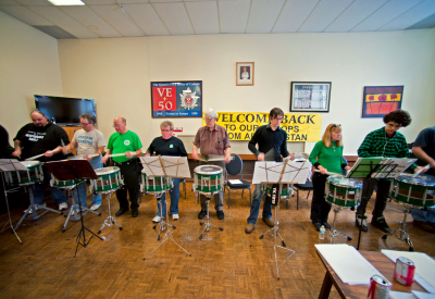 Optimists Alumni rehearsing (The Legion, 2011)
Photo David Johns
Keywords: 2011