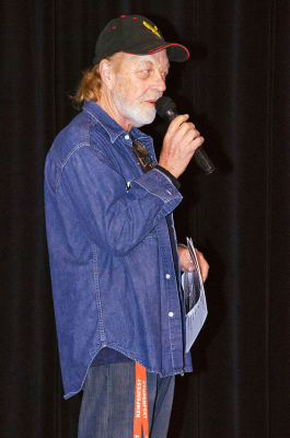 Skip Prokop, Master of Ceremonies (London, 2011)
Photo by Eric McConachie
Keywords: 2011