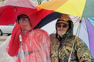 Rick Roblin & Ron Smith in the rain (May, 2011)
Photo by David Johns
Keywords: 2011