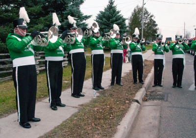 Optimists Alumni warming up (Uxbridge Santa parade, 2011)
Photo by Eric McConachie
Keywords: 2011