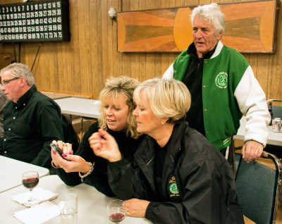 Dave, Glenda, Susan and Warren (Fenelon Falls Legion, 2011)
Photo by Eric McConachie
Keywords: 2011