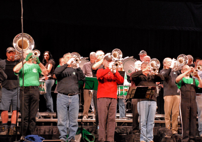 Optimists Alumni rehearsing (Simcoe, 2011)
Photo by Eric McConachie
Keywords: 2011