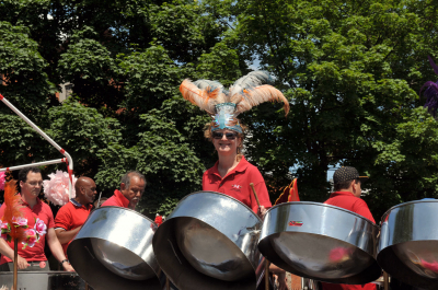 Parade participants (Welland, 2011)
Photo by David Johns
Keywords: 2011
