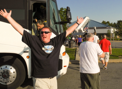 Ric Brown, Bill behind, celebrating a break (Annapolis, 2012)
Photo by David Johns
Keywords: 2012