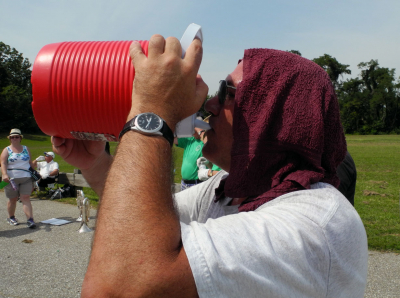 Brian Adam trying to stay cool in 95F weather (Annapolis, 2012)
Photo by David Johns
Keywords: 2012