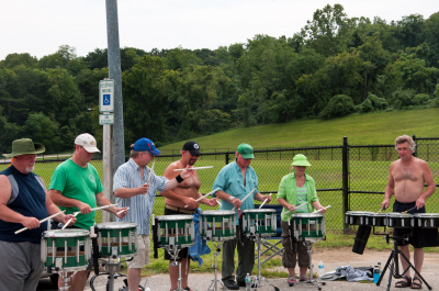 Optimists Alumni drums rehearsing (Annapolis, 2012)
Photo by Eric McConachie
Keywords: 2012
