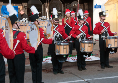 MM Robinson Drum Line (Oakville Santa Parade, 2012)
Photo by Eric McConachie
Keywords: 2012