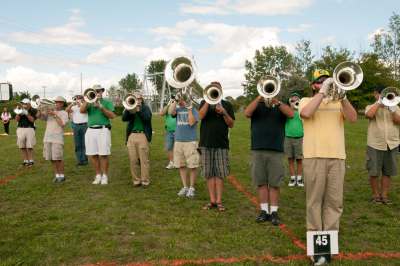Optimists Alumni rehearsing (Waterloo, 2012)
Photo by Eric McConachie
Keywords: 2012
