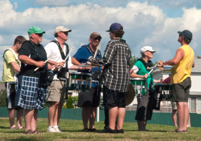 Optimists drum line rehearsing (Welland, 2012)
Photo by Eric McConachie
Keywords: 2012