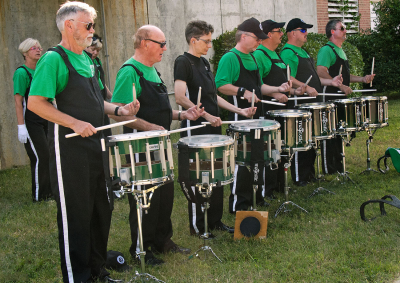 Optimists Alumni drums warming up before the show (Annapolis, 2013)
Photo by Eric McConachie
Keywords: 2013