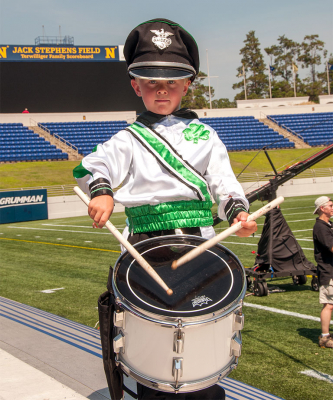 The youngest member of the Reilly Raiders Alumni (Annapolis, 2013)
Photo by Eric McConachie
Keywords: 2013