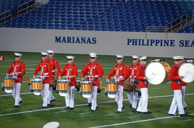 US Marine Drum & Bugle Corps (Annapolis, 2013)
Photo by Eric McConachie
Keywords: 2013