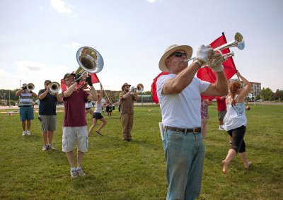 Optimists Alumni rehearsing (Ken Cox, July, 2013) 
Photo by David Johns
Keywords: 2013