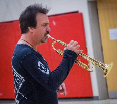 Al Chez (Kitchener rehearsal, 2013)
Photo by Eric McConachie
Keywords: 2013