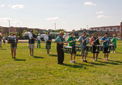 Optimists Alumni rehearsing (Ken Cox, July, 2013)
Photo by Eric McConachie
Keywords: 2013