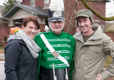 Lorne with his son, Adrian, & his daughter-in-law (Guelph Santa Parade, 2013)
Photo by Eric McConachie
Keywords: 2013