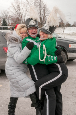 Glenda, Brian & Susan, Optimists Alumni (Uxbridge Santa Parade, 2013)
Photo by Eric McConachie
Keywords: 2013