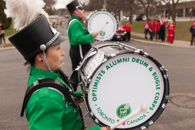 Yun Jung Go and Ric Brown (Guelph Santa Parade, 2013)
Photo by David Johns
Keywords: 2013