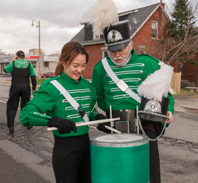 Sarah & Ken (Guelph Santa Parade, 2013)
Photo by David Johns
Keywords: 2013