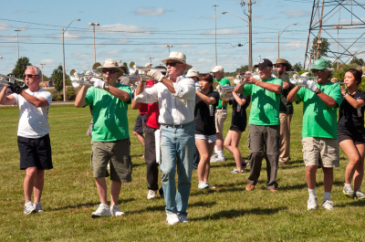 Optimists Alumni rehearsing (Waterloo, 2013)
Photo by Eric McConachie
Keywords: 2013
