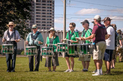 Optimists Alumni rehearsing (Waterloo, 2013)
Photo by Eric McConachie
Keywords: 2013