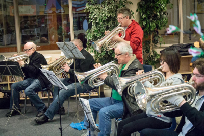 Optimists Alumni rehearsing (80th BDs, 2014)
Photo by Frans Rood
Keywords: 2014