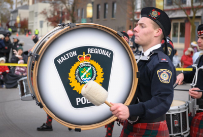 Halton Regional Police Band (Oakville Santa Claus Parade, 2014)
Photo by David Johns
Keywords: 2014