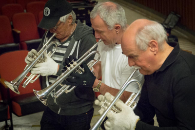 Optimists Alumni rehearsing (Humber College, 2014)
Photo by David Johns
Keywords: 2014