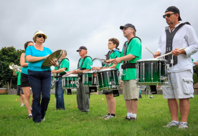 Optimists Alumni rehearsing (Oshawa, 2014)
Photo by David JoOhns
Keywords: 2014
