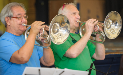 Ron Chong and Bob Carell (Rehearsal, May, 2014)
Photo by David Johns
Keywords: 2014