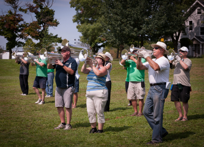 Optimists Alumni rehearsing (DCA, Rochester, 2014)
Photo by David Johns
Keywords: 2014