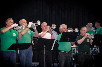 Optimists Alumni rehearsing (Simcoe, 2014)
Photo by Eric McConachie
Keywords: 2014