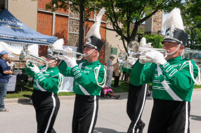 Heather, Doug and Rick (Highland Creek Parade, 2015)
Photo by Eric McConachie
Keywords: 2015