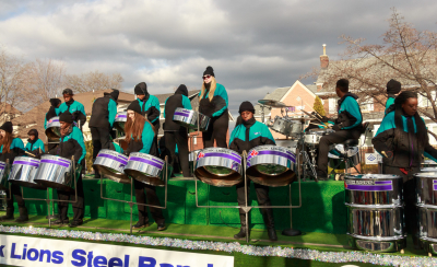 York Lions Steel Band (Mississauga Santa Claus Parade, 2015)
Photo by Bob Carell
Keywords: 2015