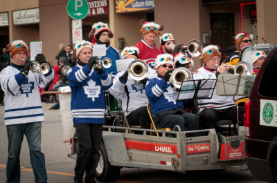 Optimists Alumni (Mississauga Santa Claus Parade, 2015)
Photo by Bob Carell
Keywords: 2015
