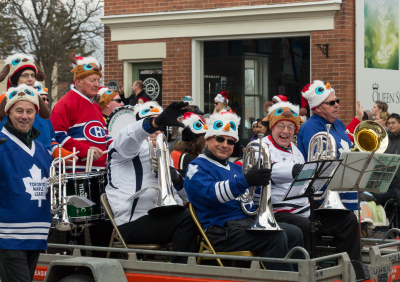Optimists Alumni (Mississauga Santa Claus Parade, 2015)
Photo by Bob Carell
Keywords: 2015